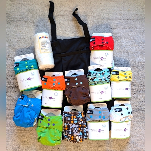 Funky fluff bamboo cloth diapers - Picture 1 of 4